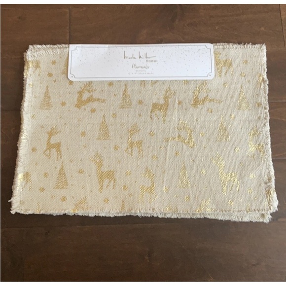 Nicole Miller Home Christmas Reindeer Placemats Set Of 4 Beige Gold Cotton - Picture 2 of 4